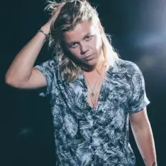 Conrad Sewell