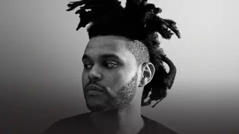 The Weeknd volta ao topo da parada de discos do Canadá com "Beauty Behind The Madness"