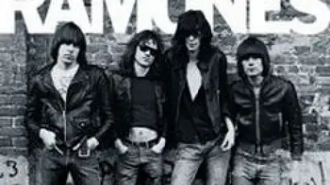 Disco a disco: Ramones