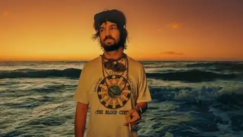 Tame Impala lança "Loser". Ouça com letra e tradução