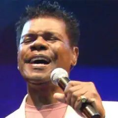 Emílio Santiago