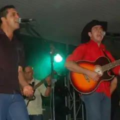 Markes e Amarildo